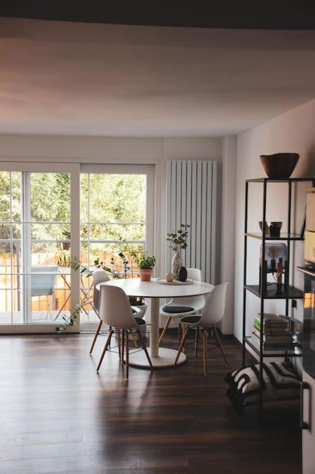 Schoene Wohnung Top Lage Koeln Work & Relax & Travel Frechen Esterno foto